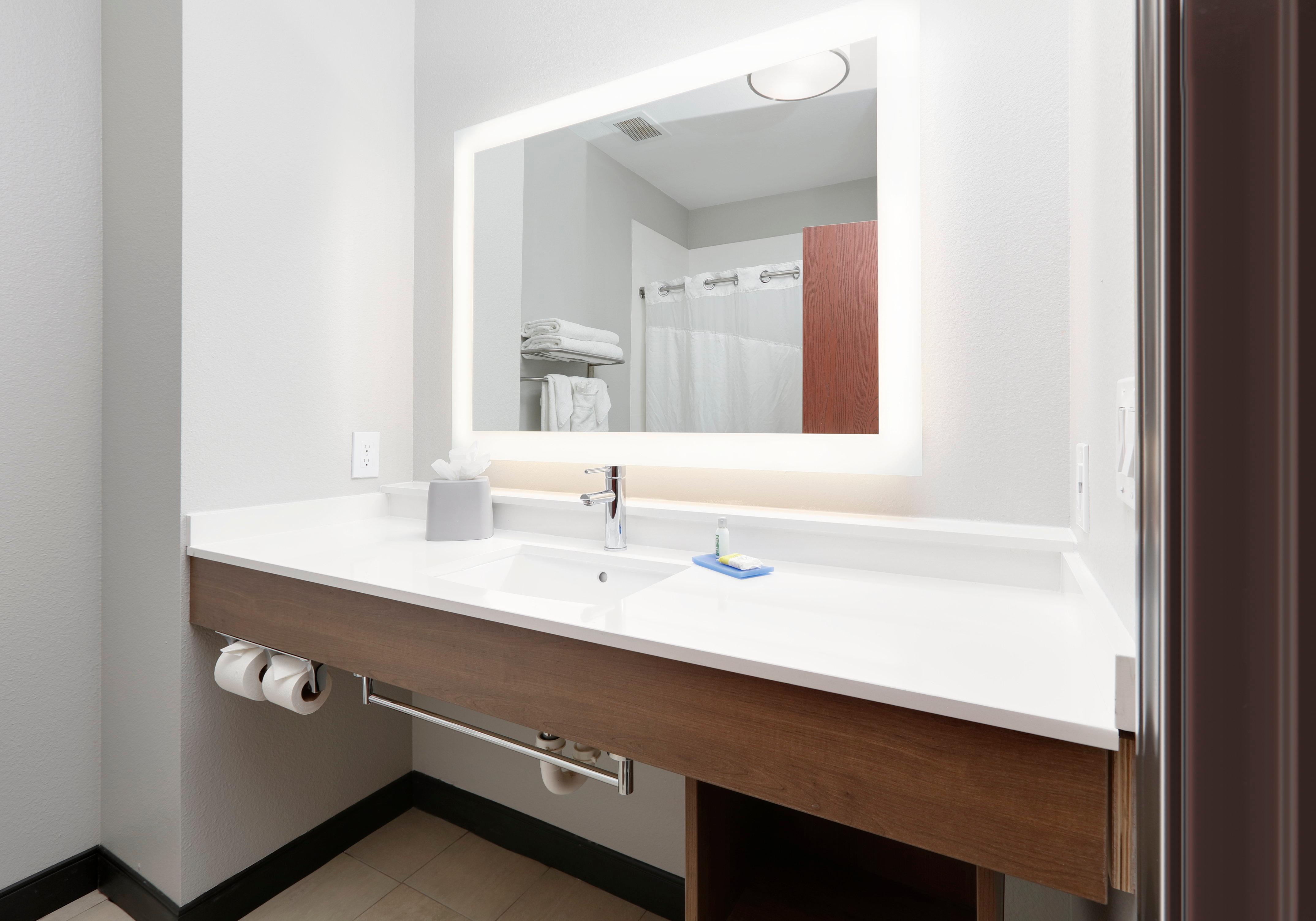 Express & - North By Ihg Denton