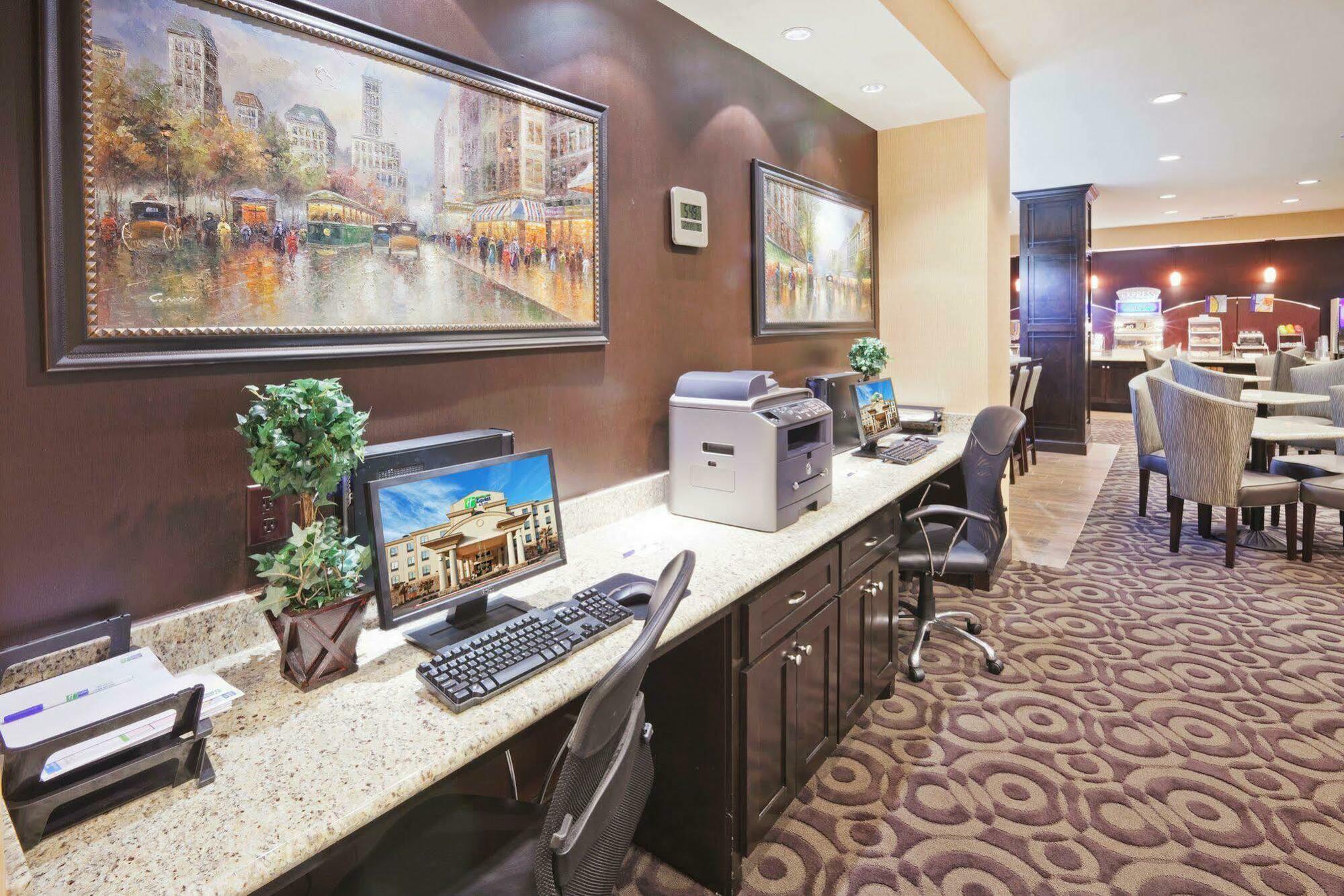 Express & - North By Ihg Hotel